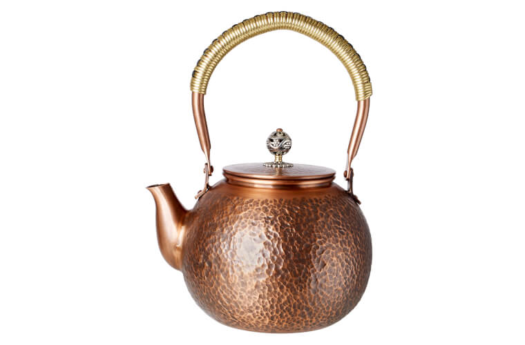 White and copper clearance kettle